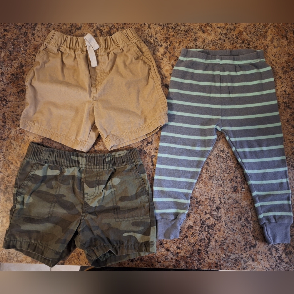 3 pieces,Size 18m,Carter's
